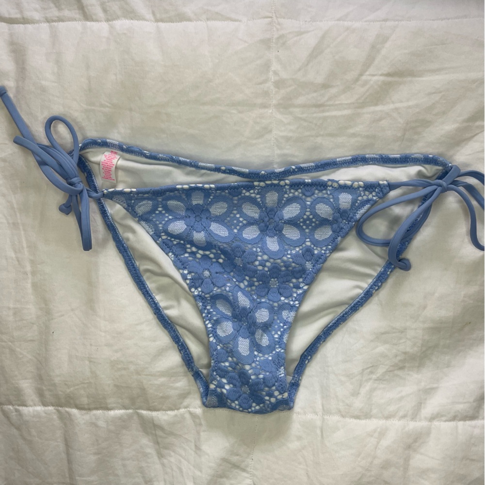 Lacey blue flower bikini bottoms Victoria’s Secret